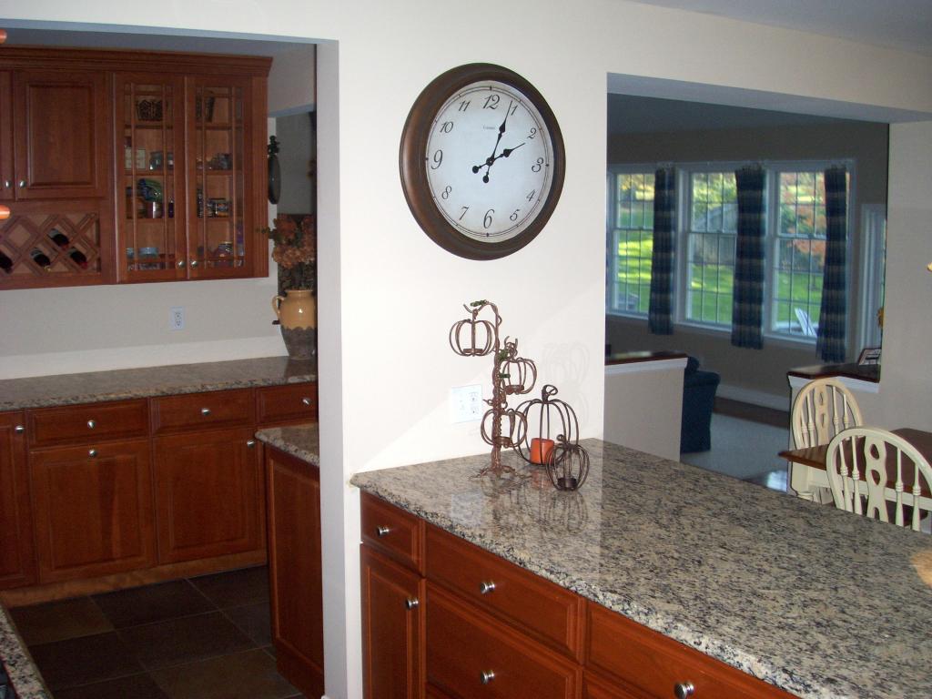 MLS #/Web ID: 2722685
