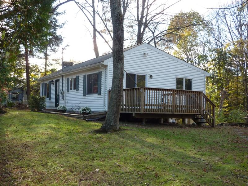911 CEDAR DR