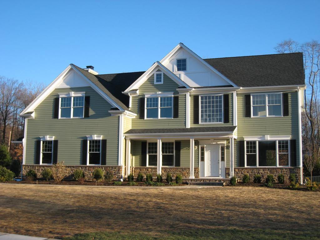 MLS #/Web ID: 2618486