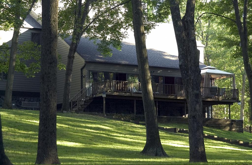 1 FREDON-MARKSBORO RD