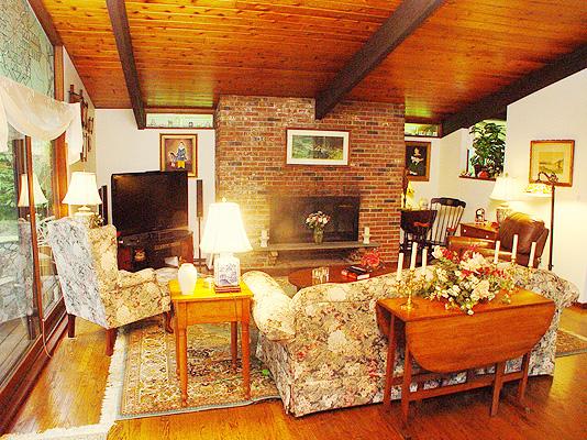 MLS #/Web ID: 2697086