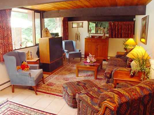 MLS #/Web ID: 2697086