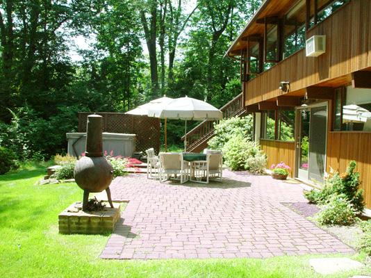 MLS #/Web ID: 2697086
