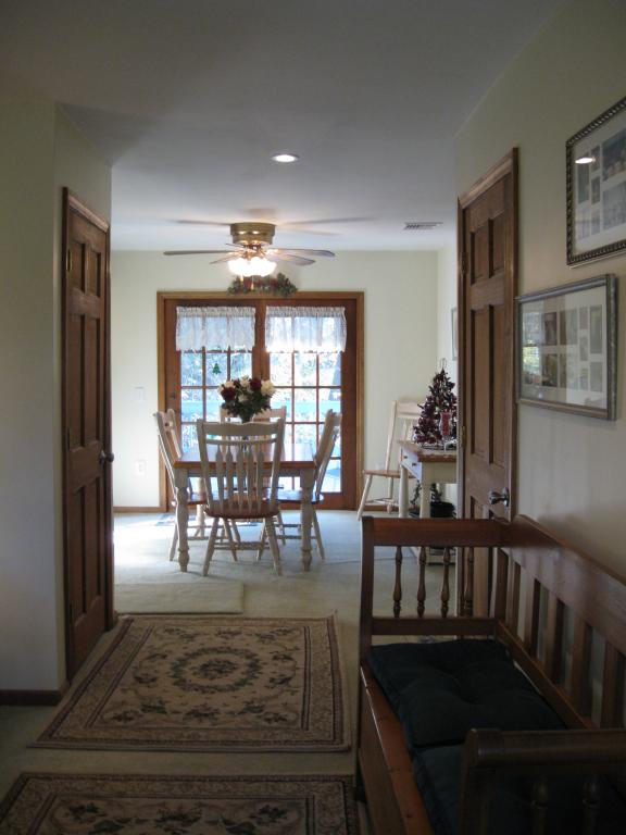 MLS #/Web ID: 2724686