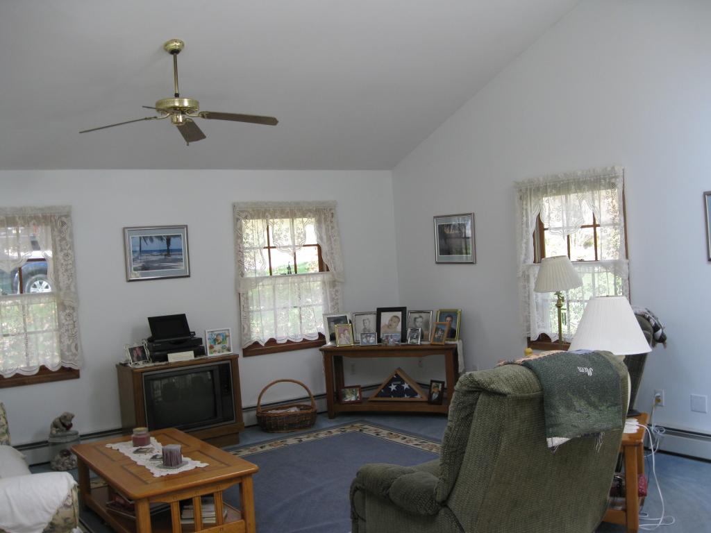 MLS #/Web ID: 2724686