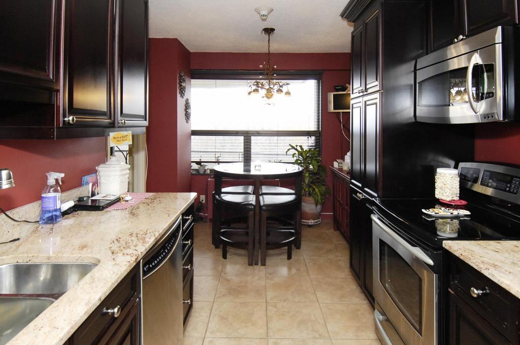 MLS #/Web ID: 2724786