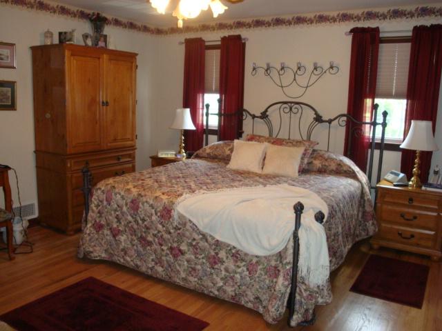 MLS #/Web ID: 2725886