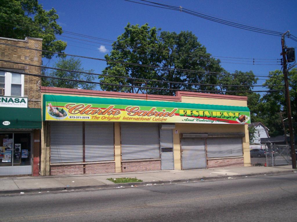 795-799 SANFORD AVE