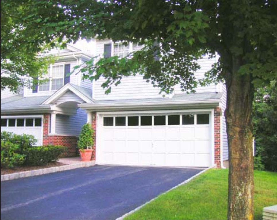 3710 SCENIC CT
