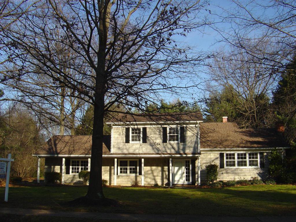 MLS #/Web ID: 2731586