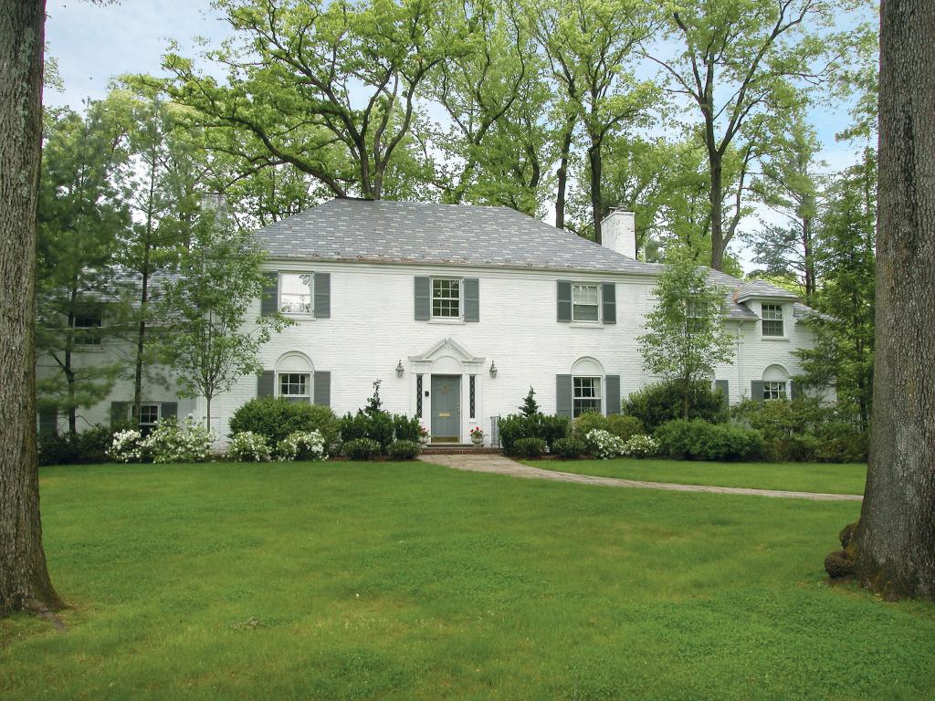255 MUNSEE WAY