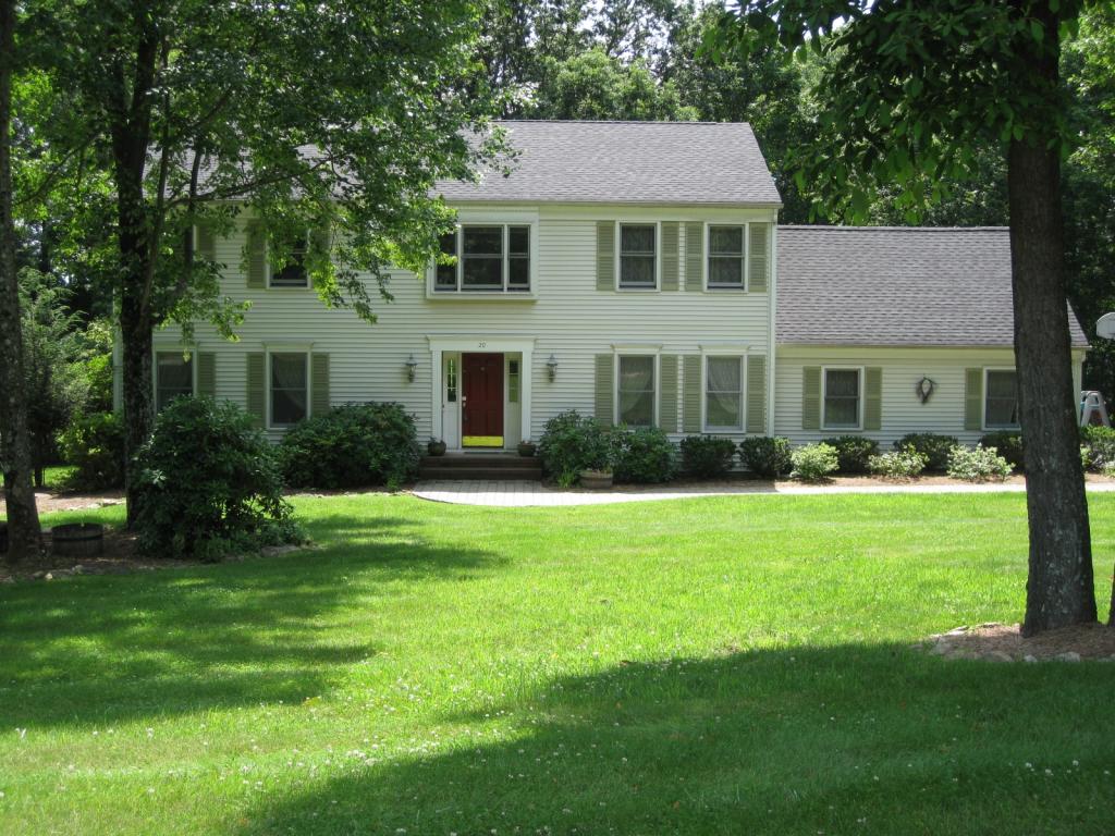 MLS #/Web ID: 2709587