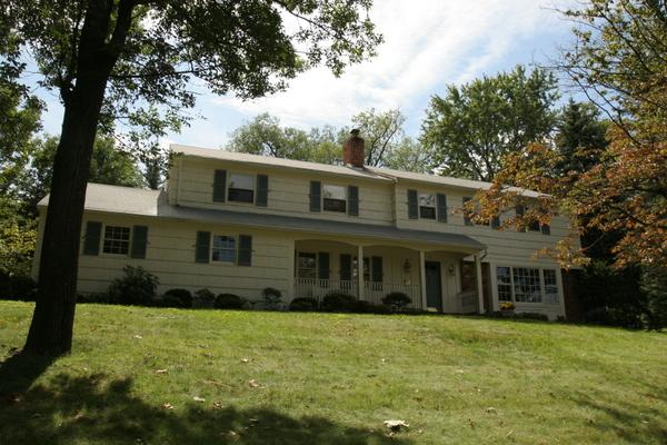 MLS #/Web ID: 2714087