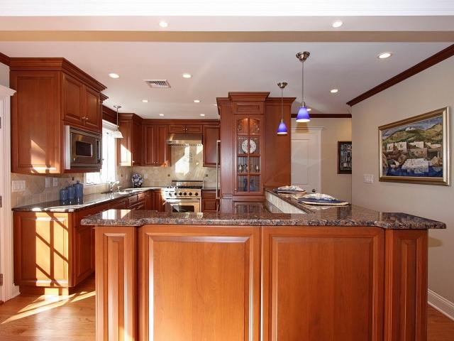 28 MORRIS AVE APT T8