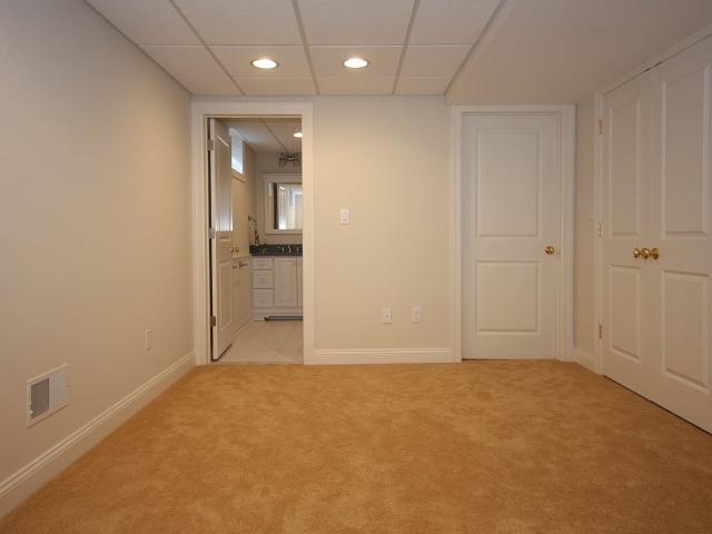 28 MORRIS AVE APT T8