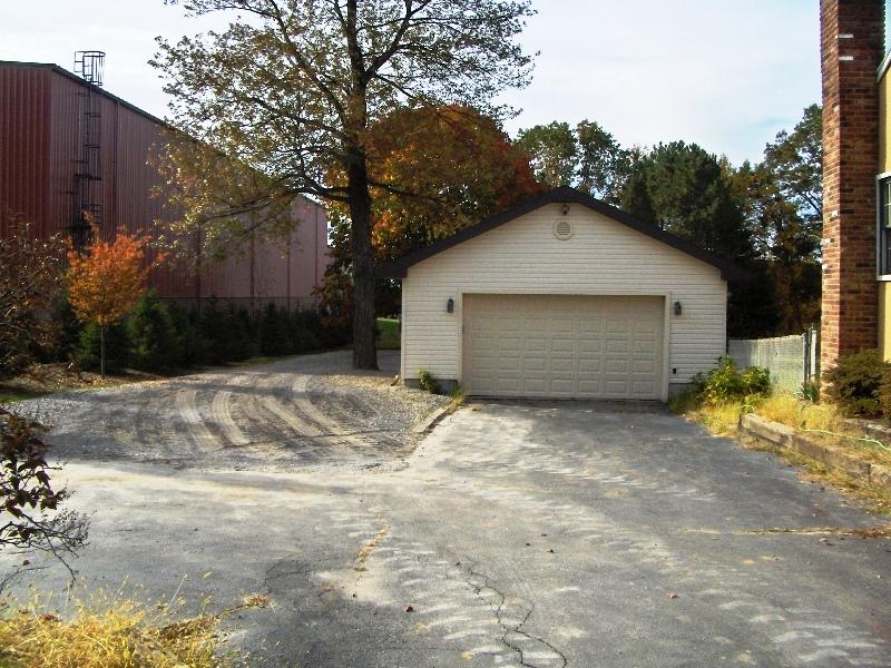 149 CANFIELD AVE