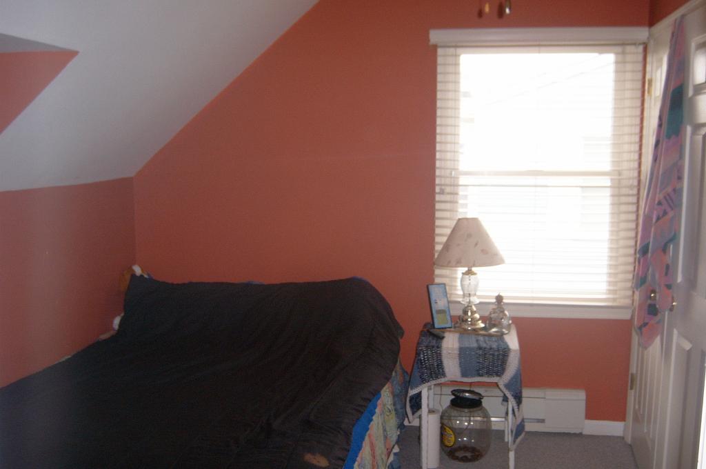 315 W KUPPER DR