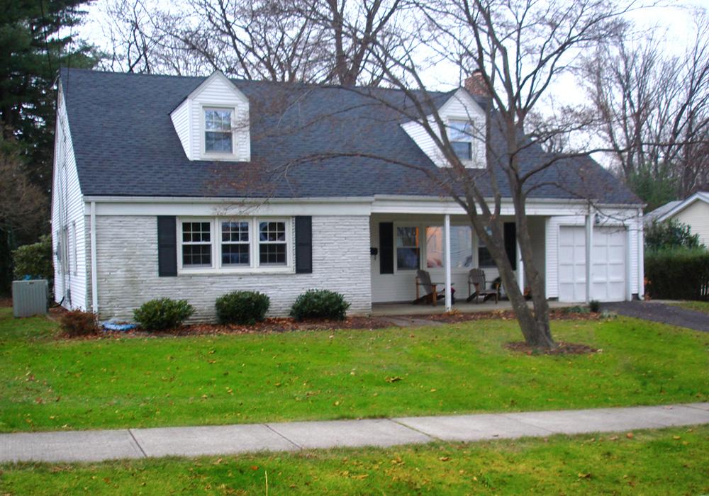 24 ARDSLEIGH DR