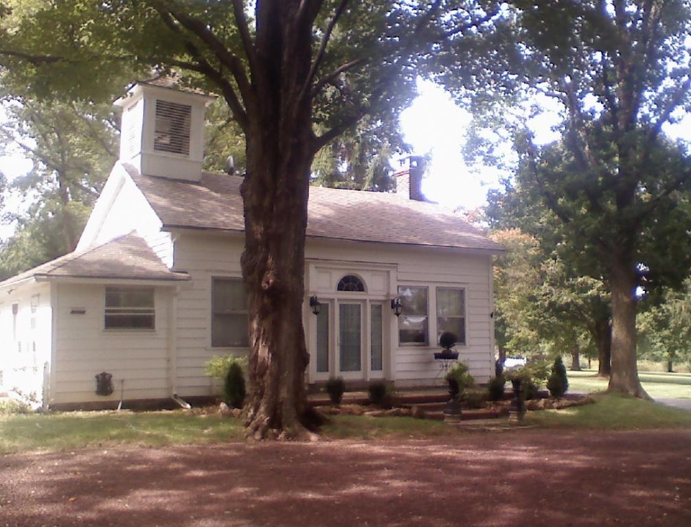 11 BISSELL RD