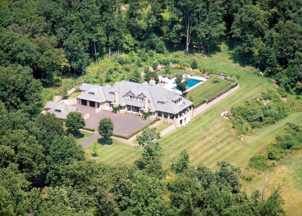 Single Family Home for Sale, ListingId:12661539, location: 10-14 Homestead Road Tewksbury Township 07830