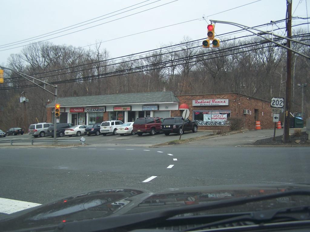 2130-2146 Hamburg Turnpike