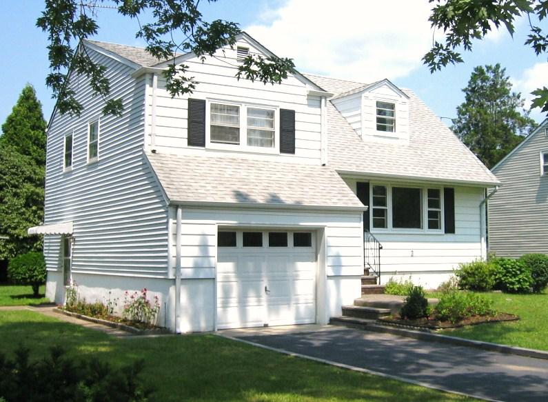 MLS #/Web ID: 2667088