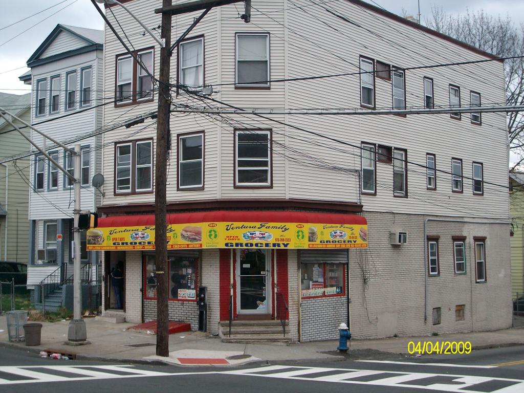 MLS #/Web ID: 2679288