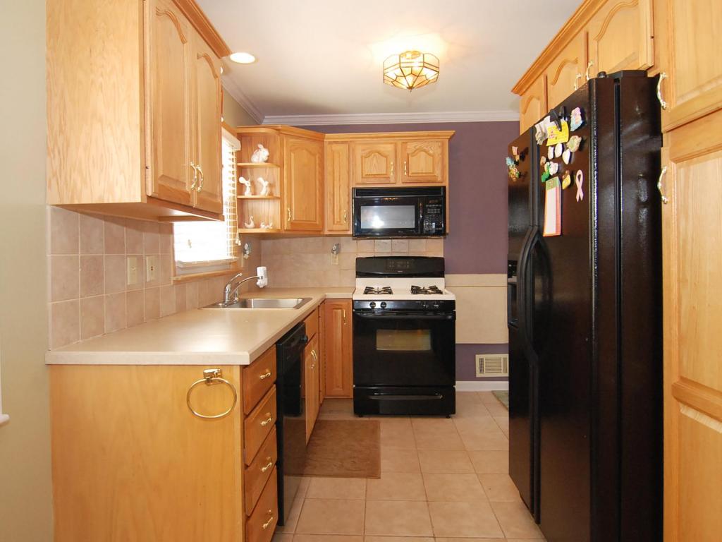MLS #/Web ID: 2701688