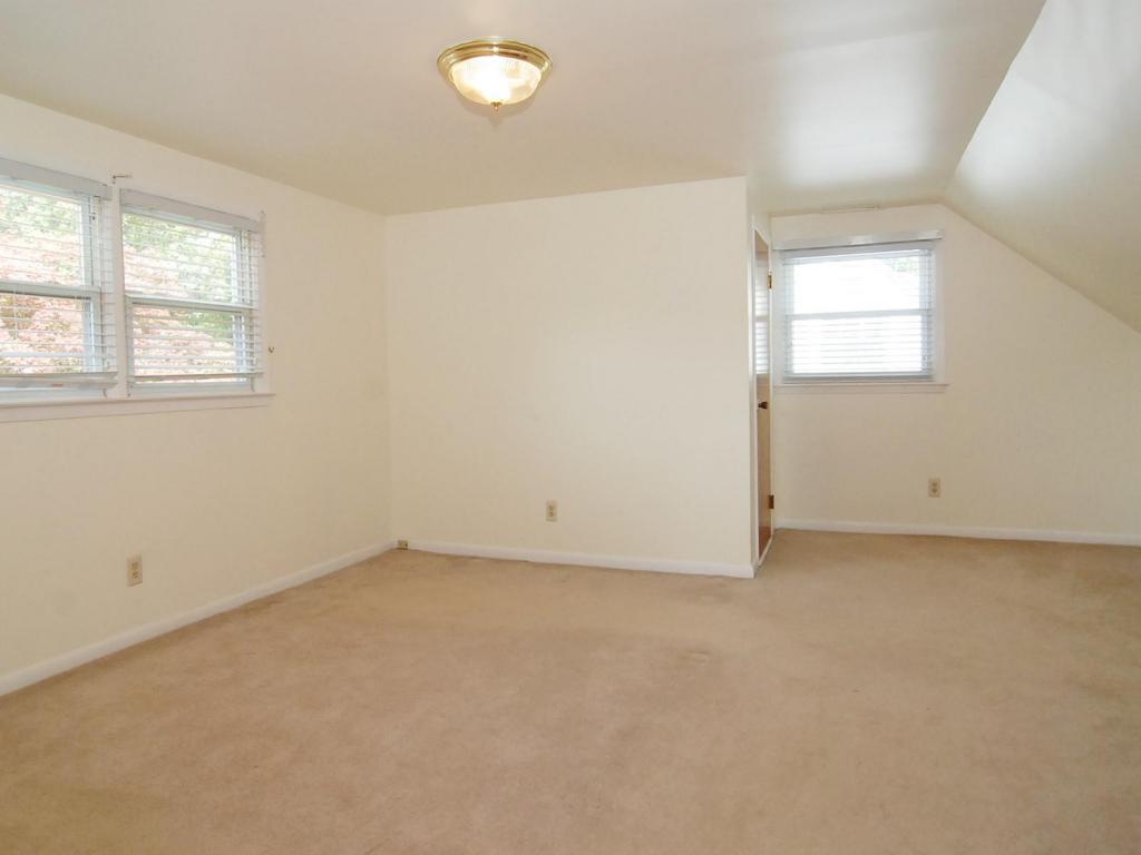 MLS #/Web ID: 2701688
