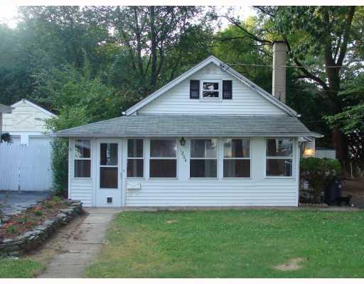 MLS #/Web ID: 2703888