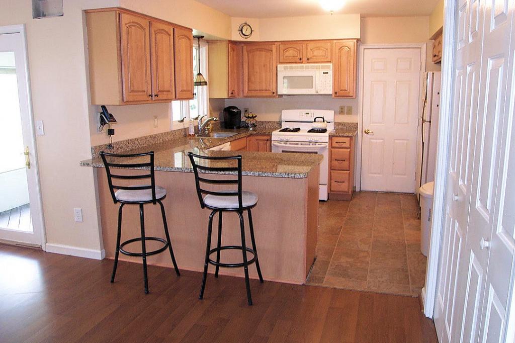 MLS #/Web ID: 2712388