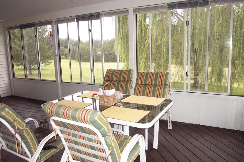 MLS #/Web ID: 2712388