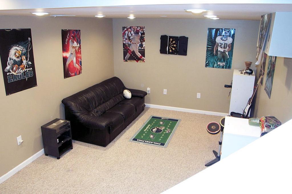 MLS #/Web ID: 2712388