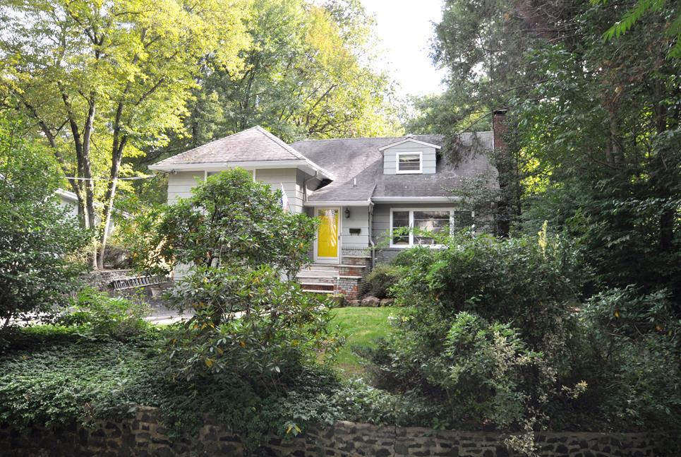 MLS #/Web ID: 2717688