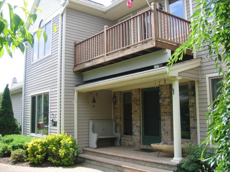 24 WEDGEWOOD DR