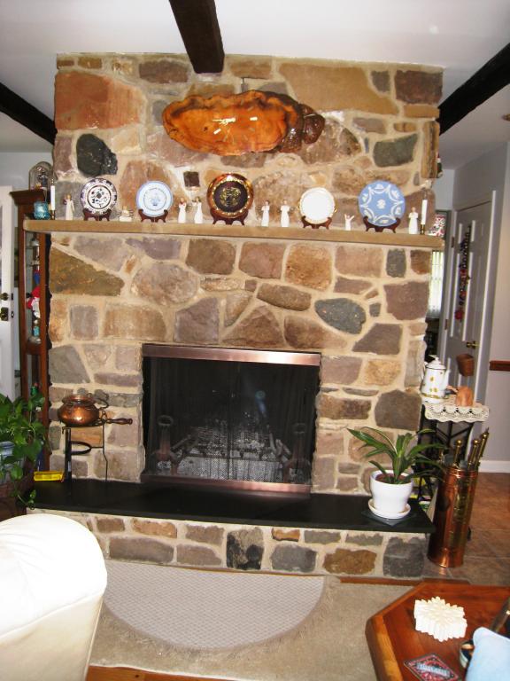 MLS #/Web ID: 2724088