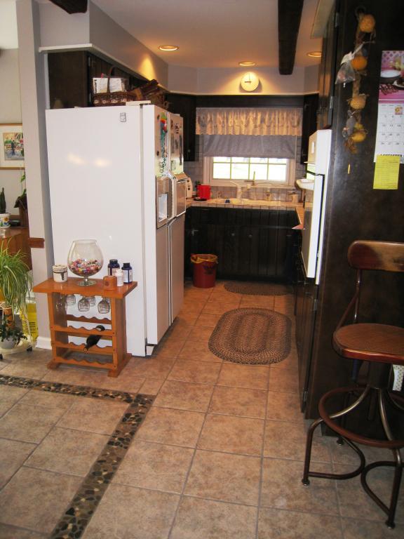 MLS #/Web ID: 2724088