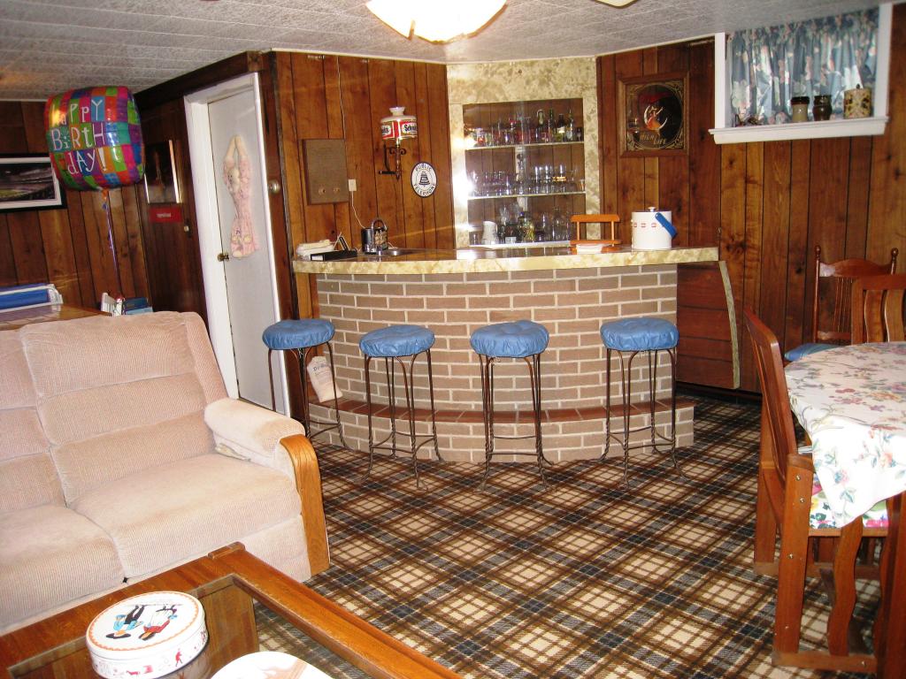 MLS #/Web ID: 2724088