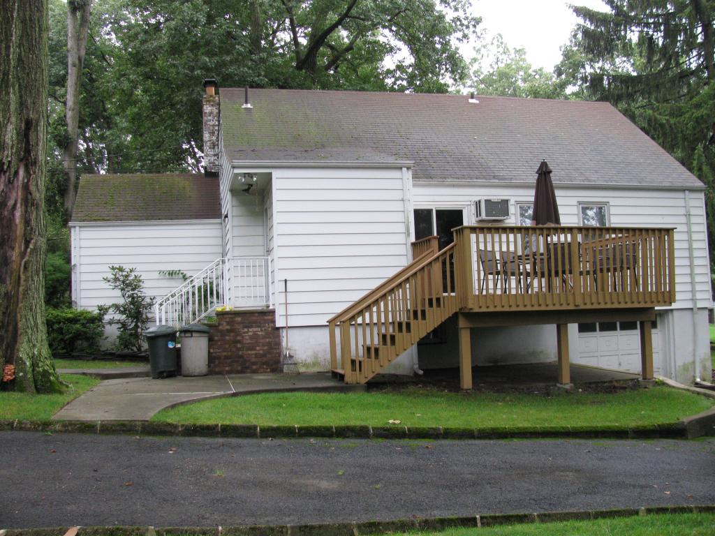 40 WESTLAND RD