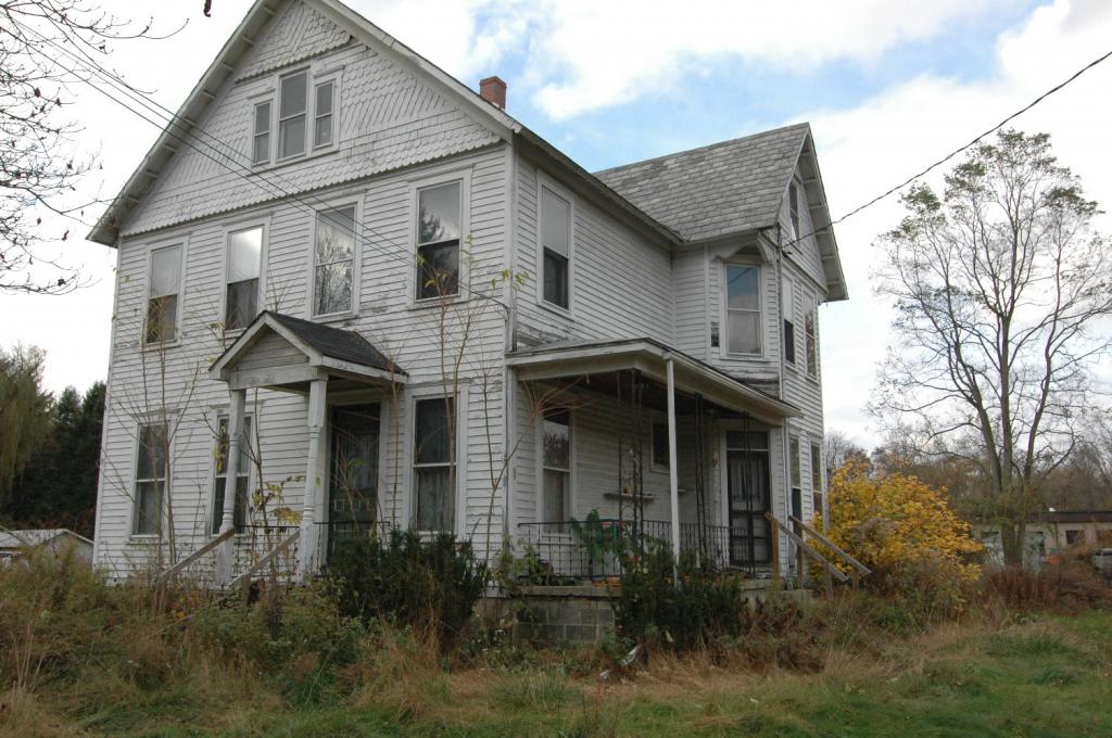 MLS #/Web ID: 2725488
