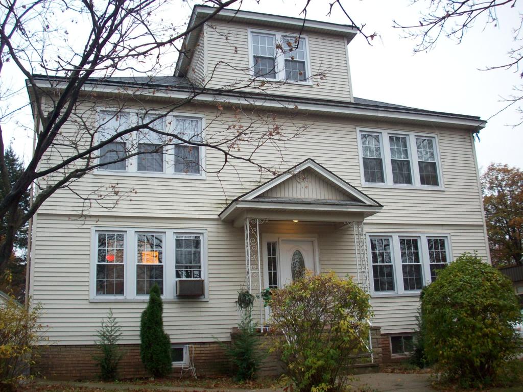 MLS #/Web ID: 2728288