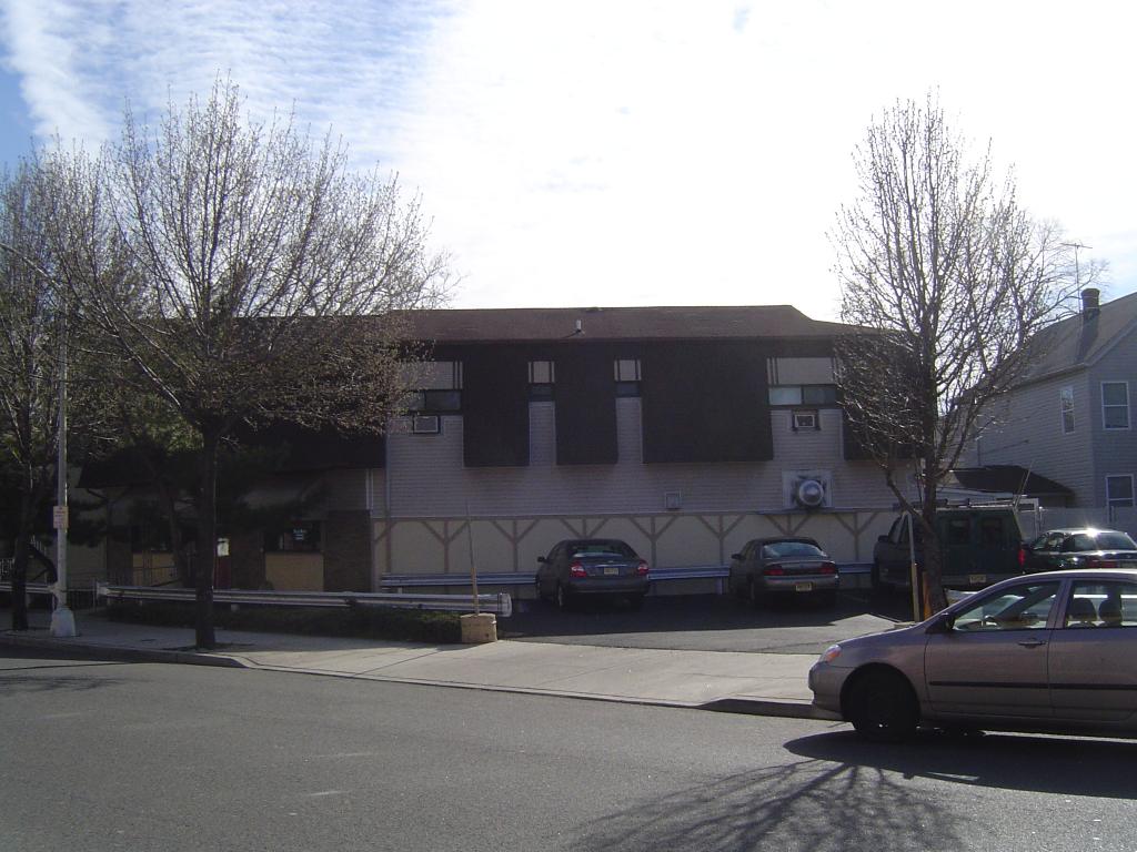 27 WALL ST , Passaic, NJ, 07055, USA
