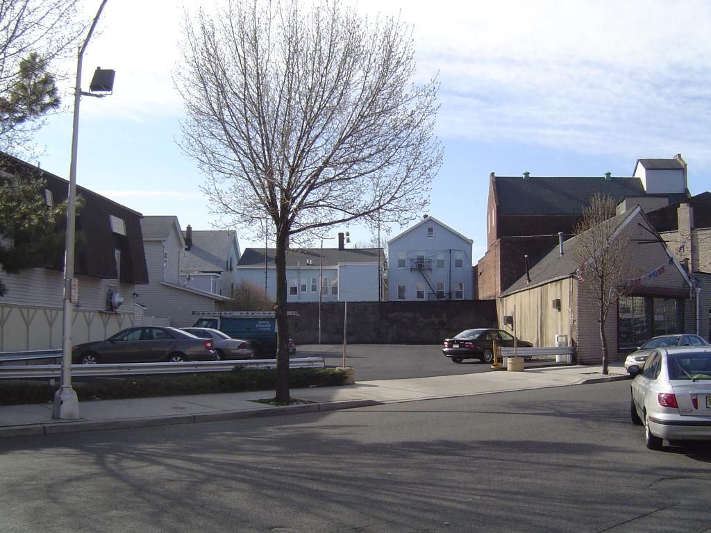27 WALL ST , Passaic, NJ, 07055, USA