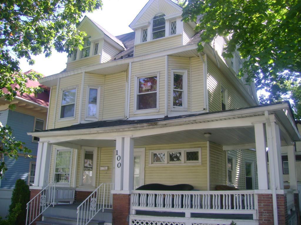 MLS #/Web ID: 2665489