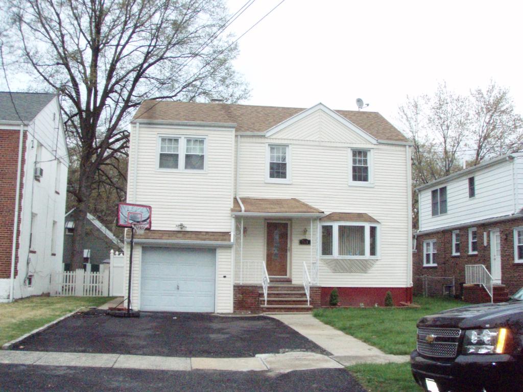 MLS #/Web ID: 2669389