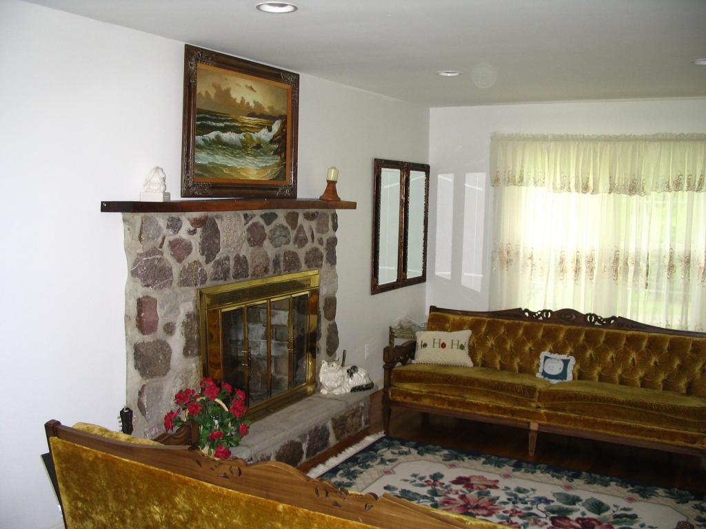 MLS #/Web ID: 2684289