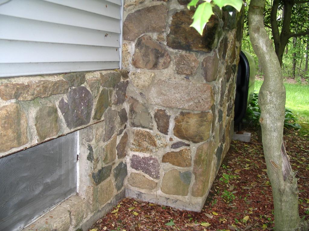 MLS #/Web ID: 2684289