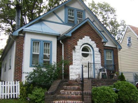 MLS #/Web ID: 2693689