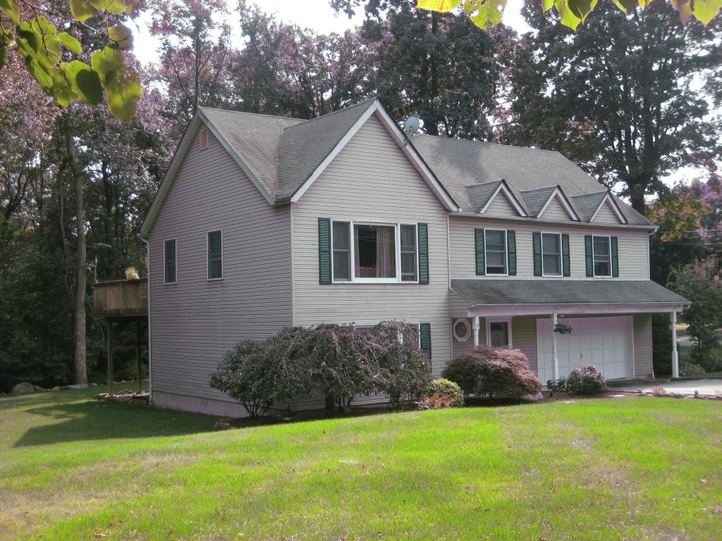 MLS #/Web ID: 2703189