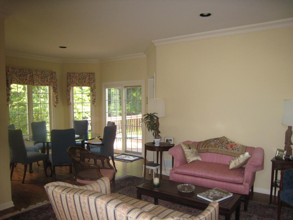 MLS #/Web ID: 2703689